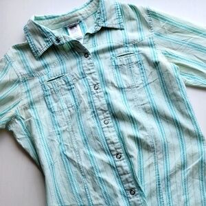 North Face Aqua and Teal Vertical Aztec Striped Outdoor Button Down Shirt S